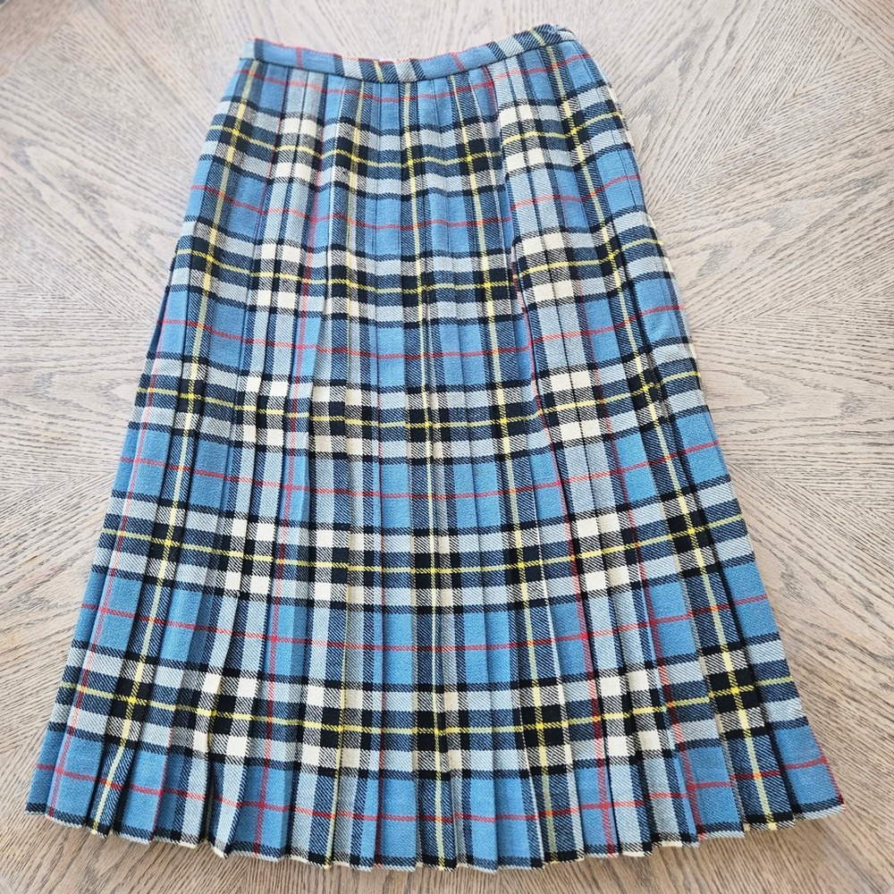 Brendella Plaid Pleated Wool Skirt Womens 25‎ Blue Ireland Vintage Cottagecore
